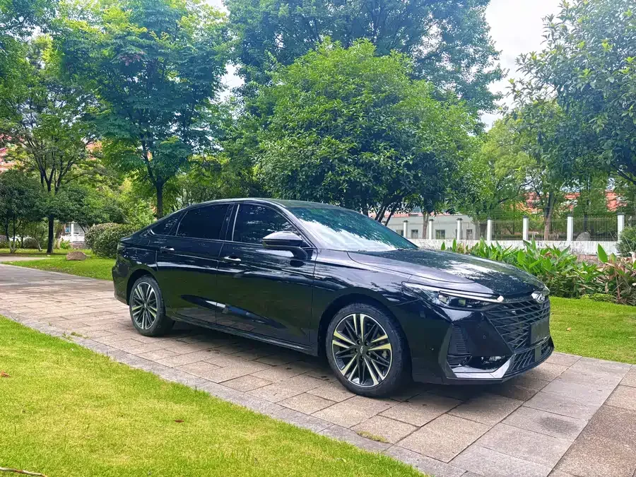 Chery Arrizo 8