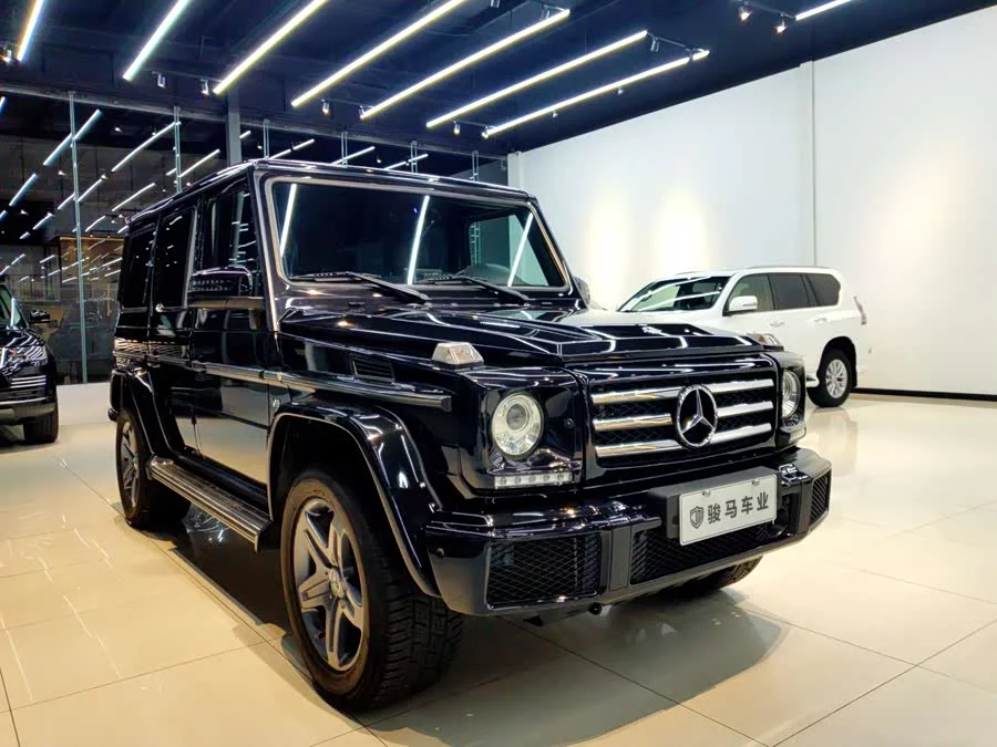 Mercedes Benz G-rated