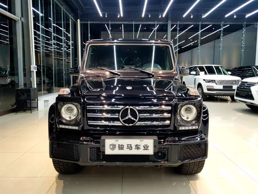 Mercedes Benz G-rated