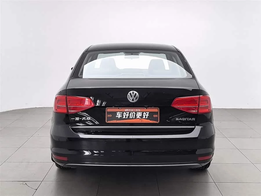 Volkswagen Sagitar