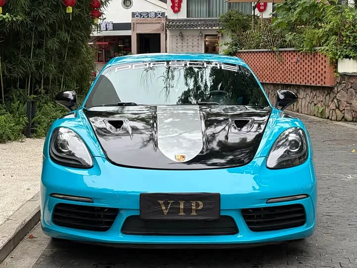 Porsche 718