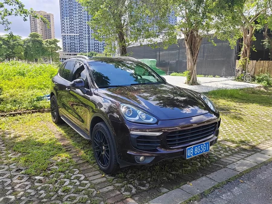 Porsche Cayenne