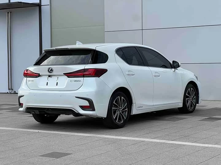 Lexus CT