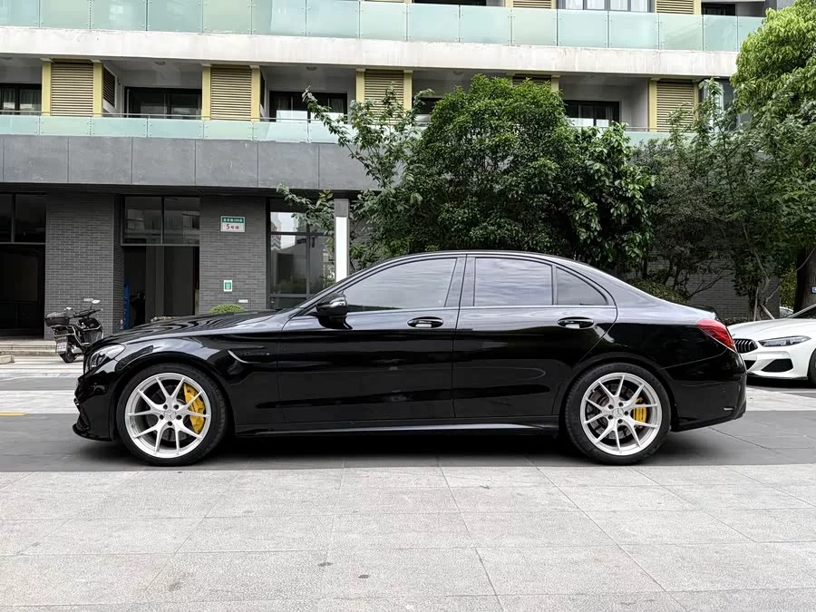 Mercedes Benz C-Class AMG