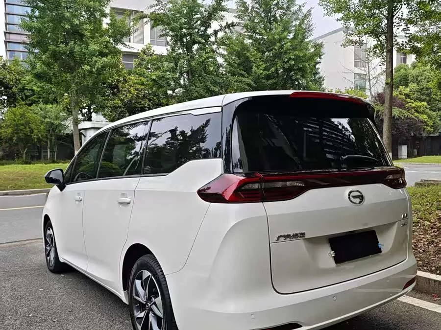GAC Trumpchi M6