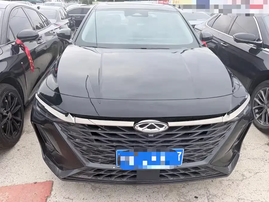 Chery Arrizo 8