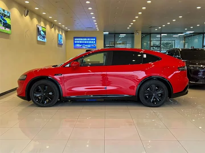 Luxeed R7