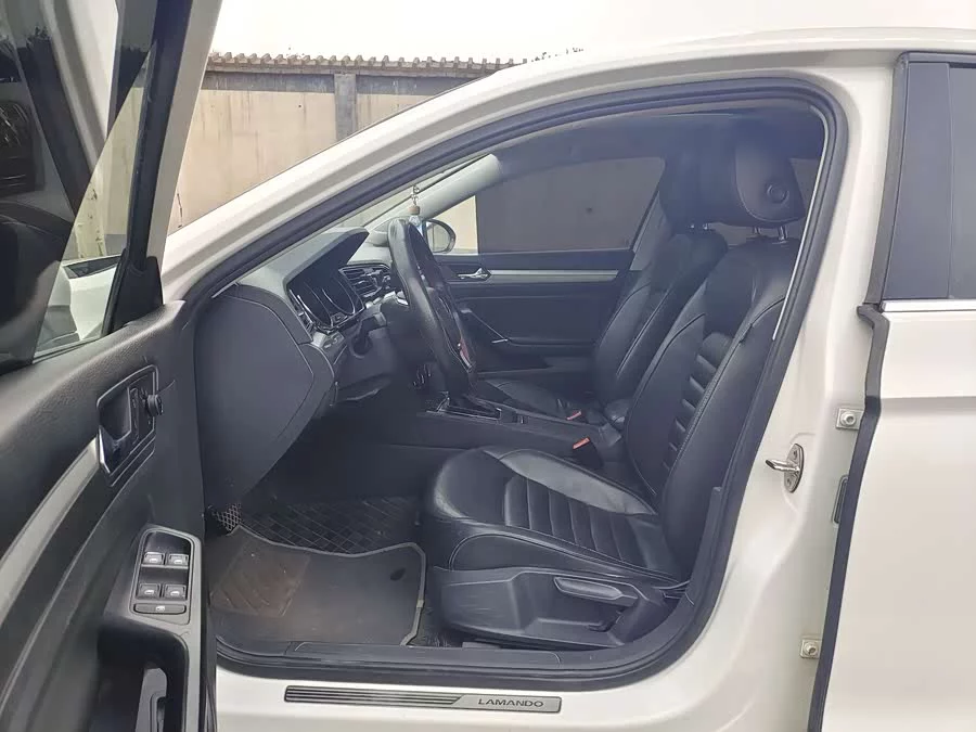 Volkswagen Lingdu