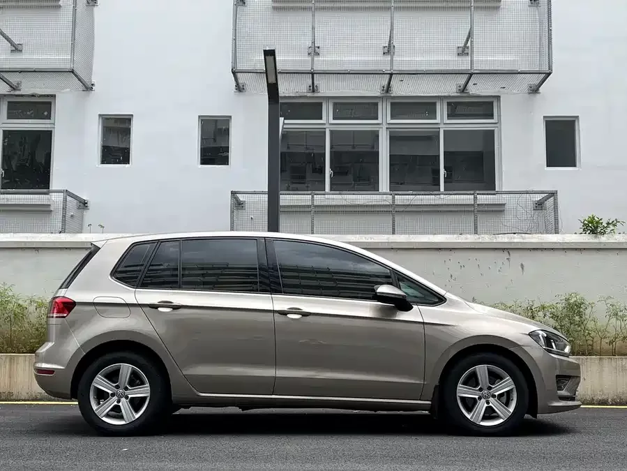 Volkswagen Golf Sportsvan