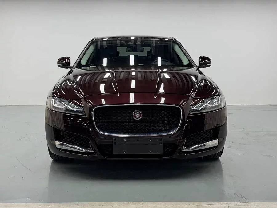 Jaguar XFL