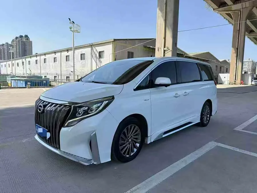 GAC Trumpchi M8