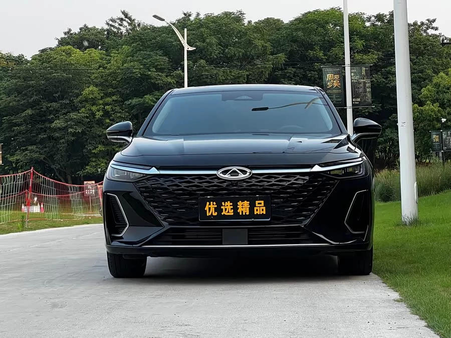 Chery Arrizo 8