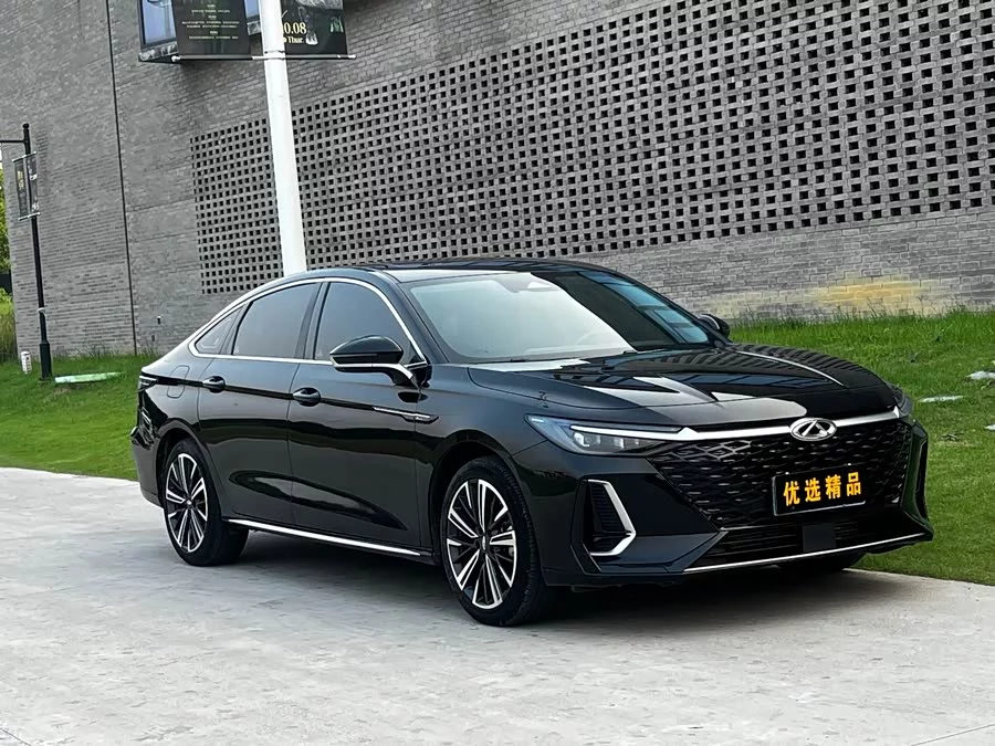 Chery Arrizo 8