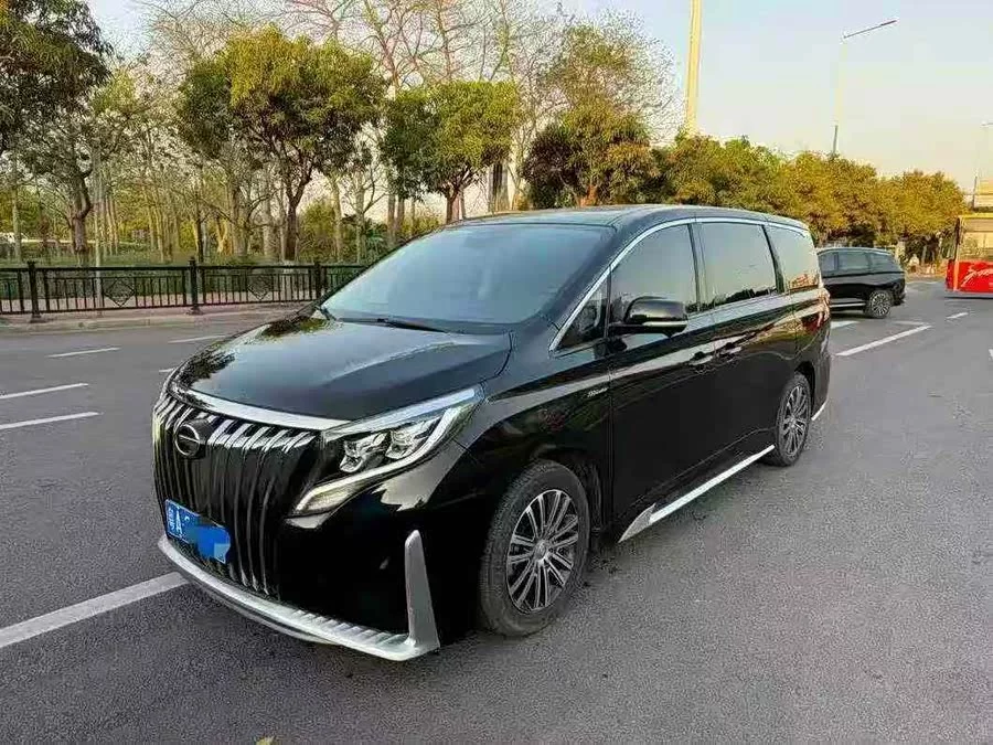 GAC Trumpchi M8