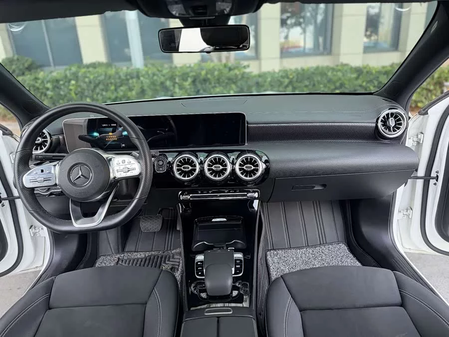 Mercedes Benz Class A