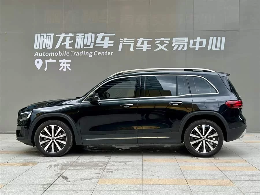 Mercedes Benz GLB