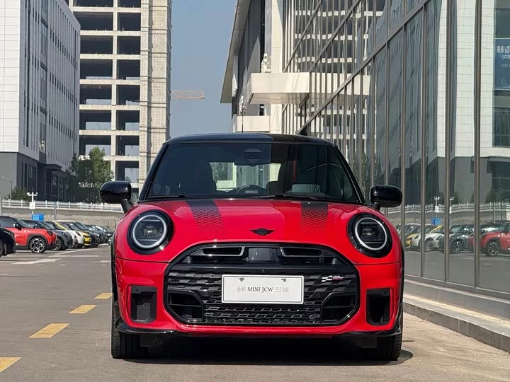 MINI JCW