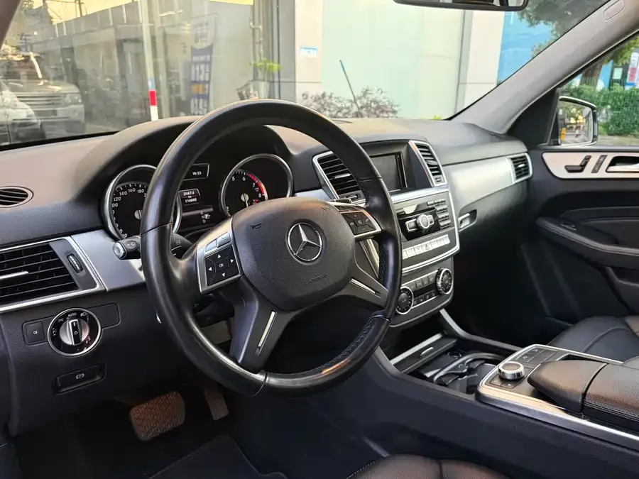 Mercedes Benz M-Class
