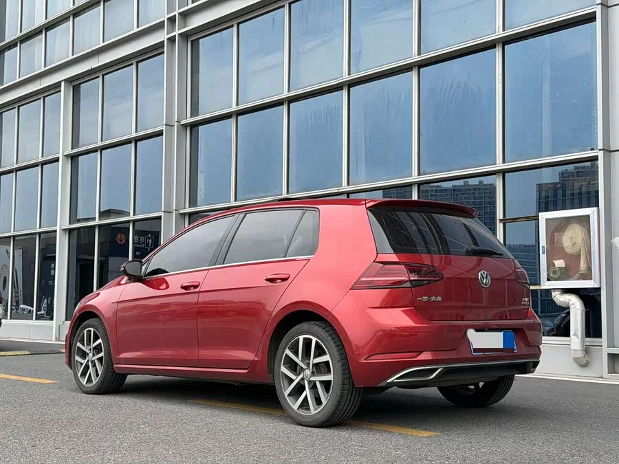 Volkswagen golf