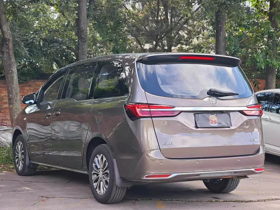 Buick GL8