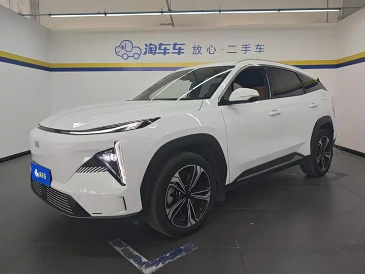 Geely Galaxy L7