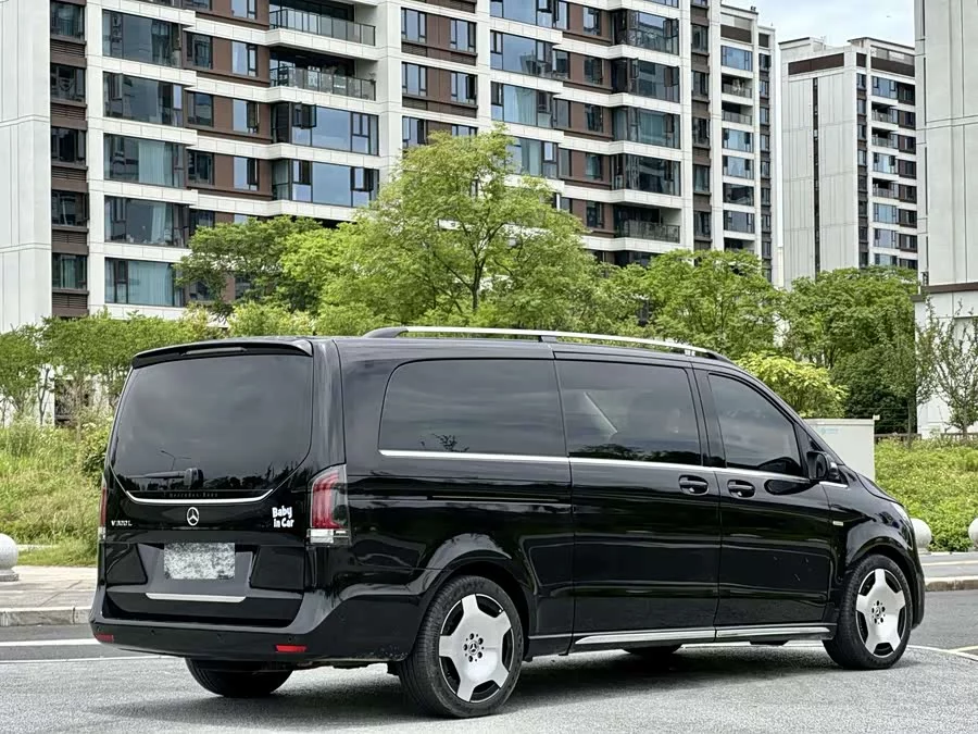 Mercedes Benz Class V