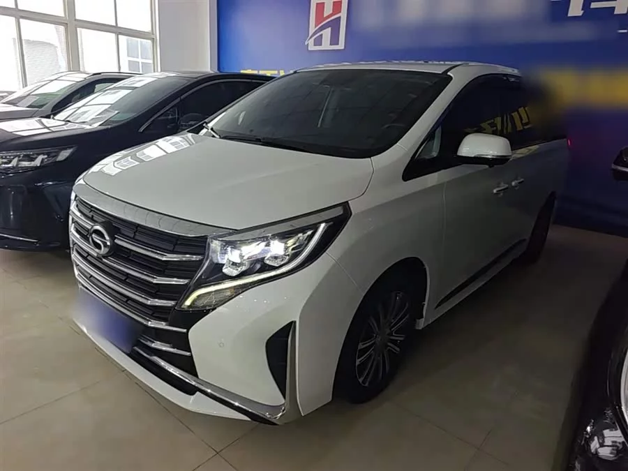 GAC Trumpchi M8