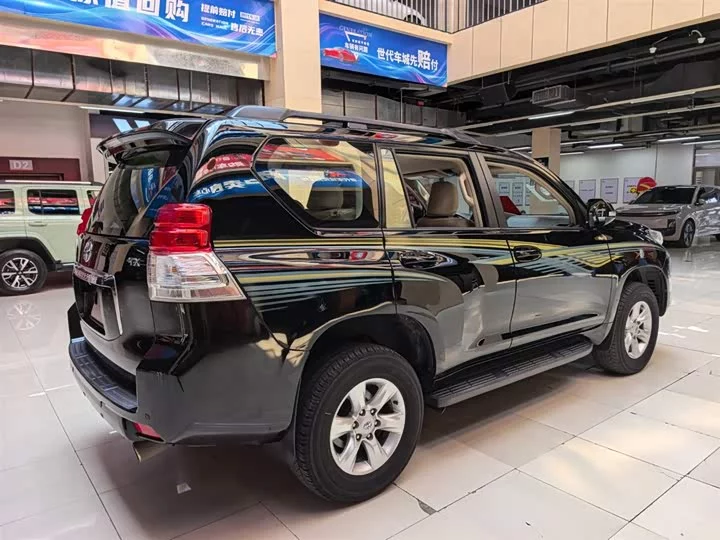 Toyota Prado