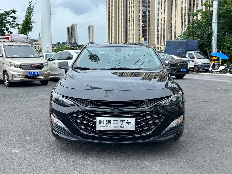Chevrolet Malibu XL
