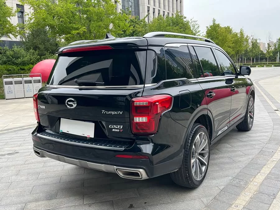 GAC Trumpchi GS8