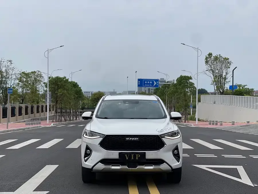 Haval F7
