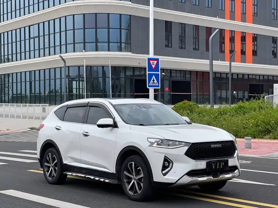 Haval F7
