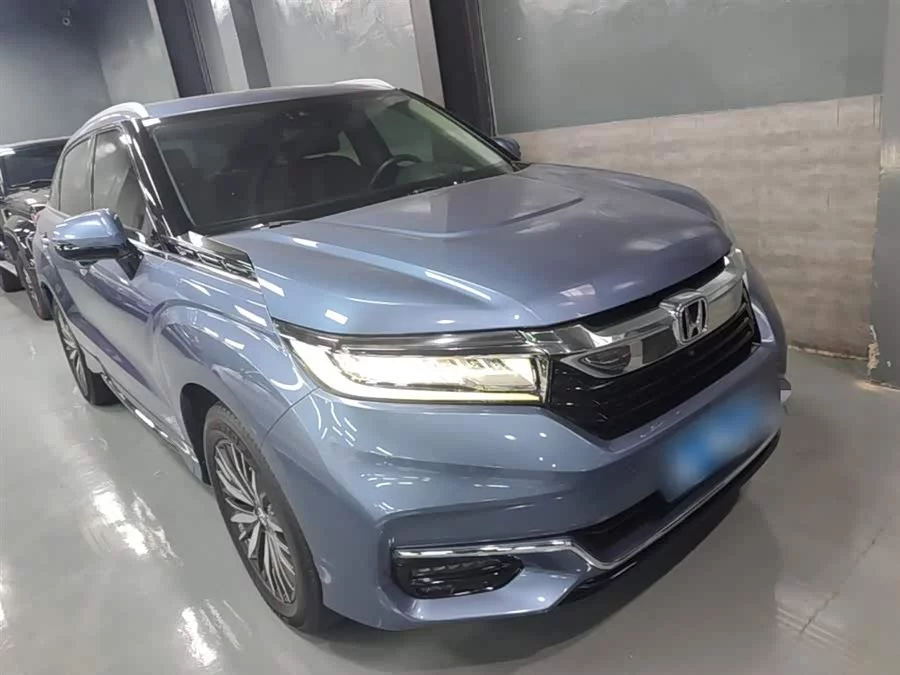 Honda Crown Road