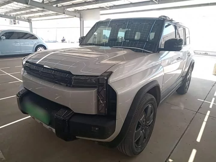 iCAR 03T