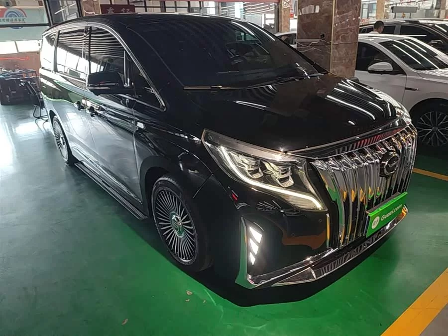 GAC Trumpchi M8