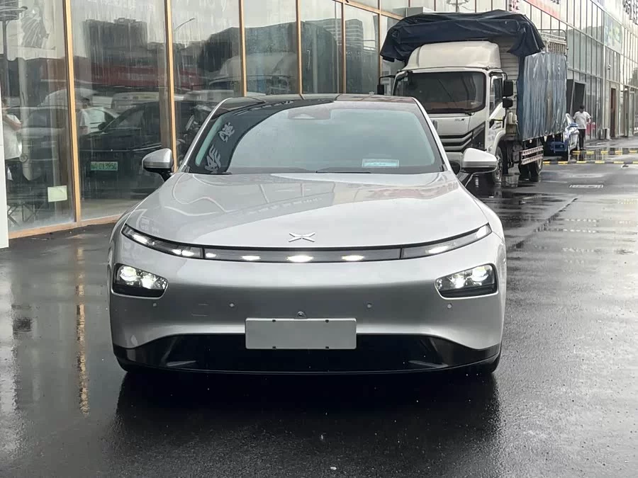 Xpeng P7