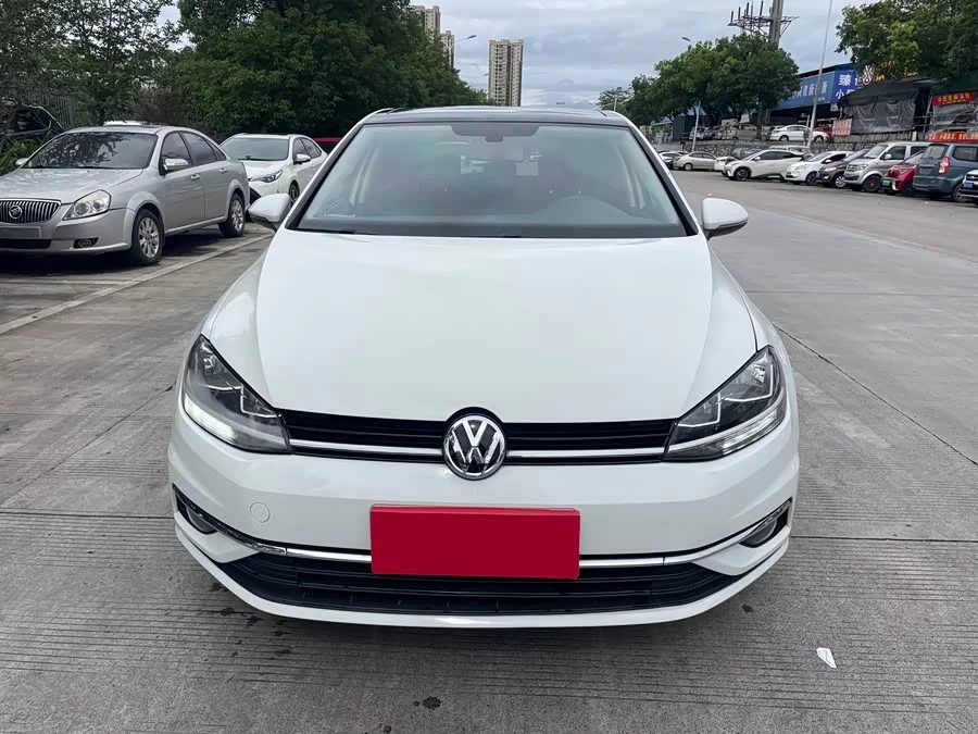 Volkswagen golf