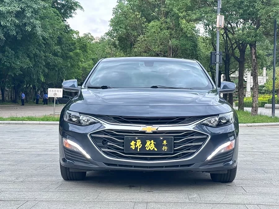 Chevrolet Malibu XL