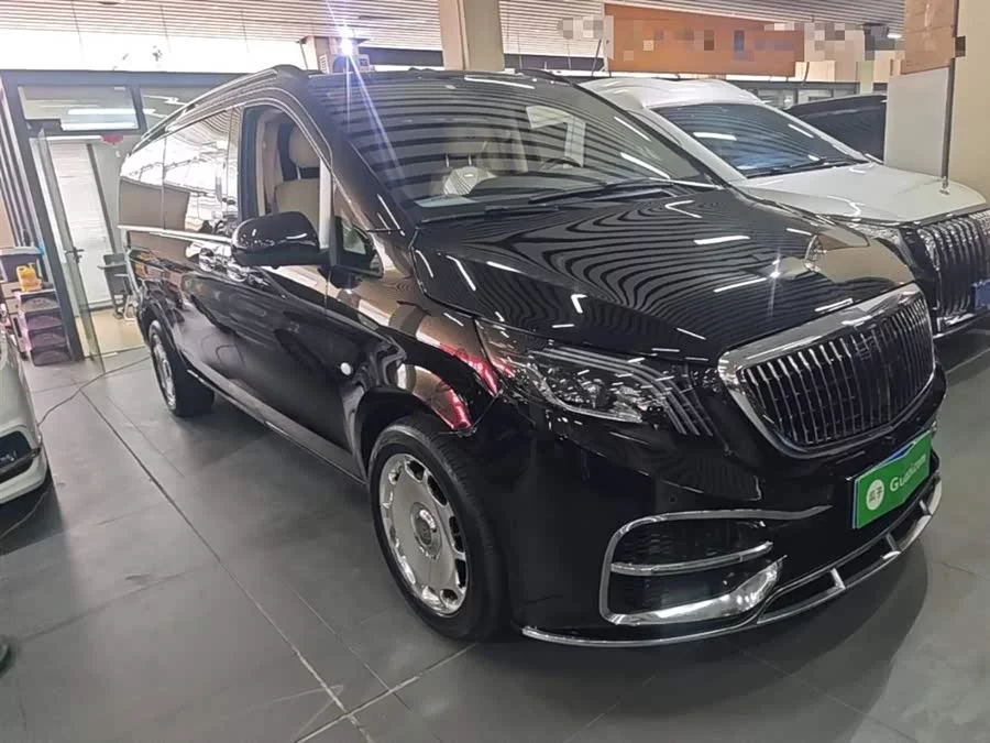 Mercedes Benz Vito