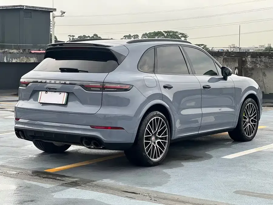 Porsche Cayenne New Energy