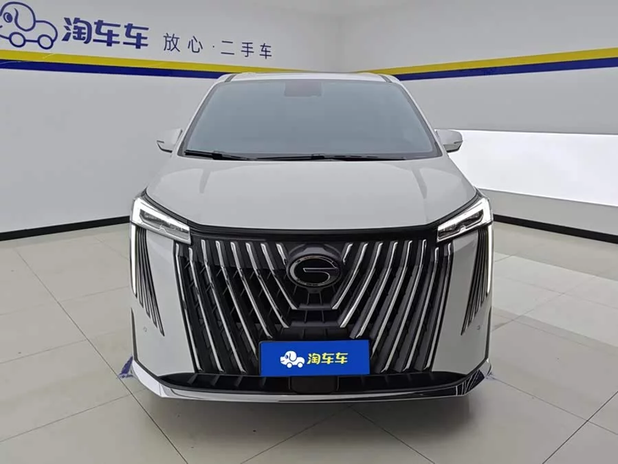 GAC Trumpchi M8