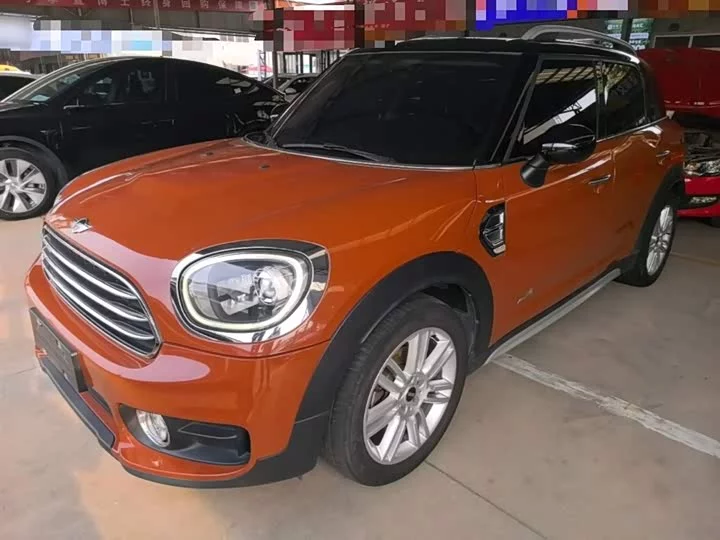 MINI COUNTRYMAN
