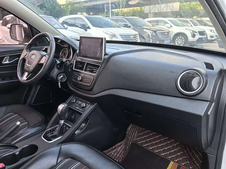 FAW Besturn X40