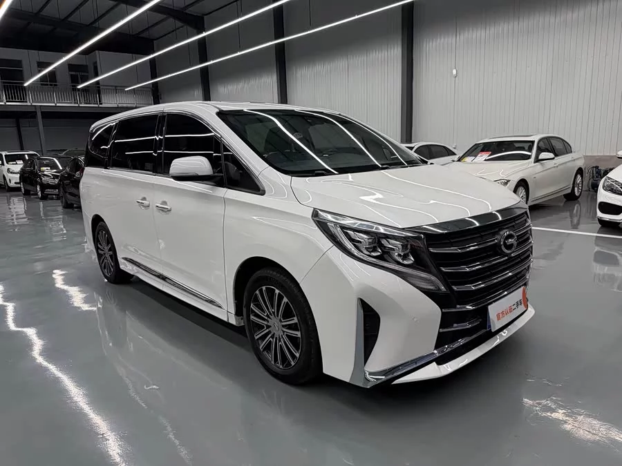 GAC Trumpchi M8
