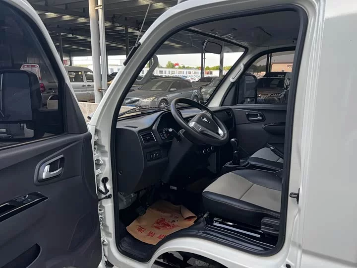 Foton Xiangling M