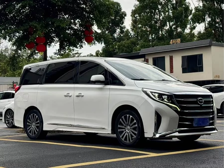 GAC Trumpchi M8