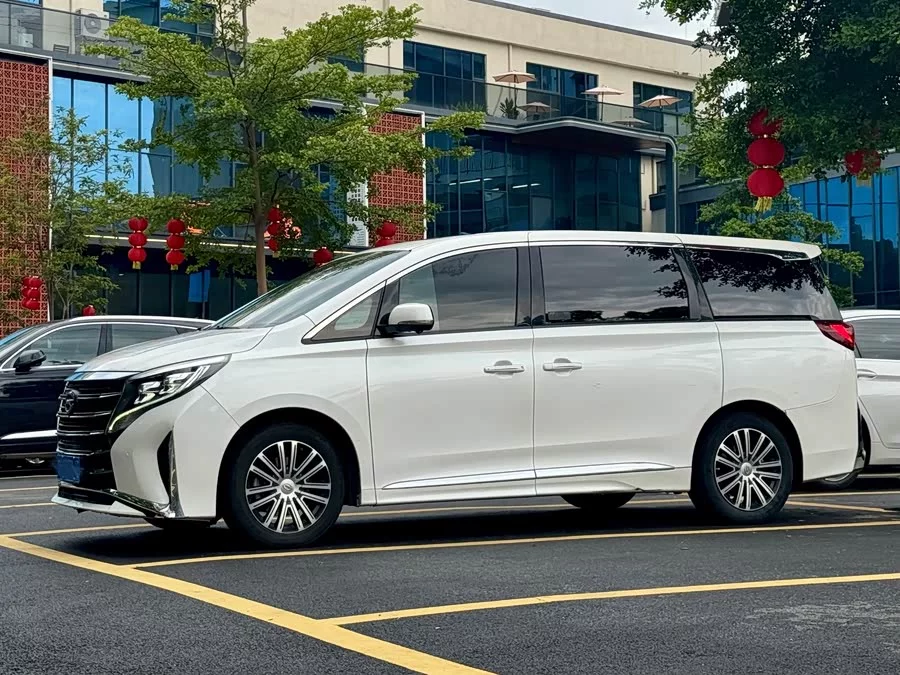 GAC Trumpchi M8