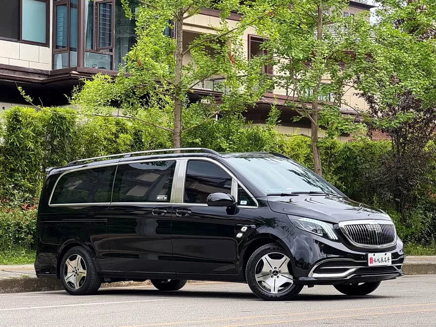 Mercedes Benz Vito