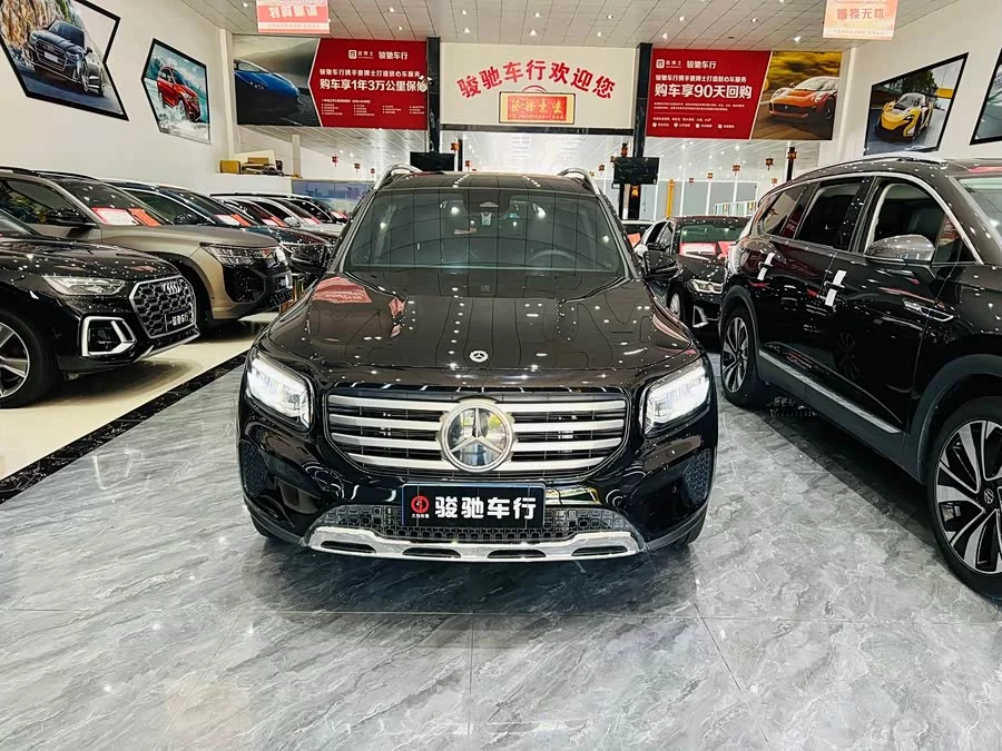 Mercedes Benz GLB