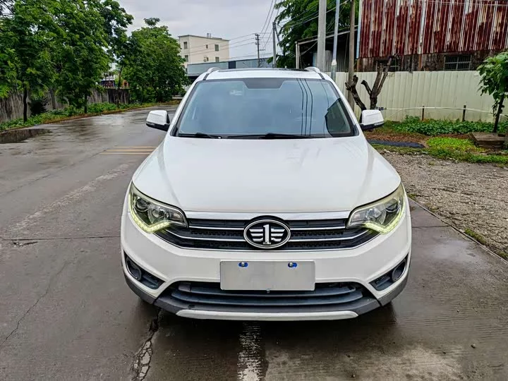 FAW Senya R7
